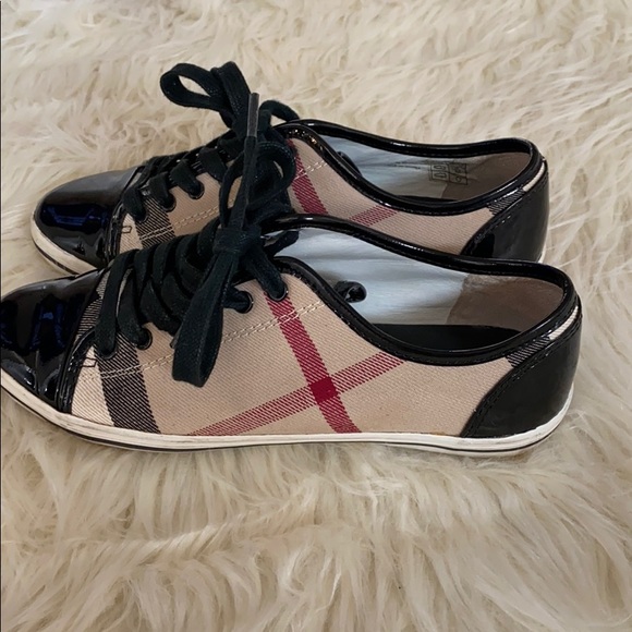 Burberry Nova Check sneakers size 5 - Picture 3 of 7